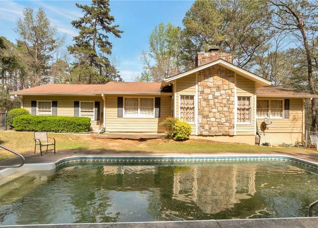 Property at 2004 Poplar Falls Rd, Lithonia, GA 30058, 3 beds, 2 baths