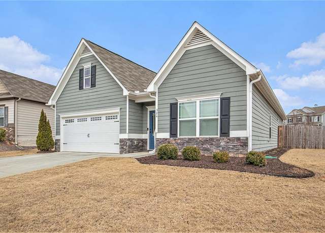 Property at 324 Eagles Bluff Way, Hoschton, GA 30548, 3 beds, 2 baths
