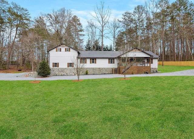Property at 45 Wilderness Trl, Blue Ridge, GA 30513, 5 beds, 4 baths