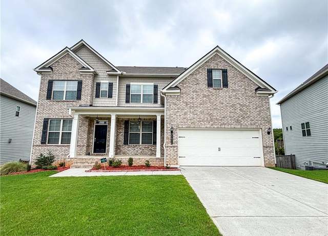 Property at 5425 Mirror Lake Dr, Cumming, GA 30028, 5 beds, 4 baths
