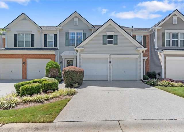 Property at 240 Regent Sq, Woodstock, GA 30188, 3 beds, 2.5 baths