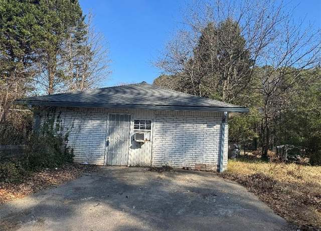 Property at 4955 Campbellton Rd SW, Atlanta, GA 30331, 1 bed, 1 bath