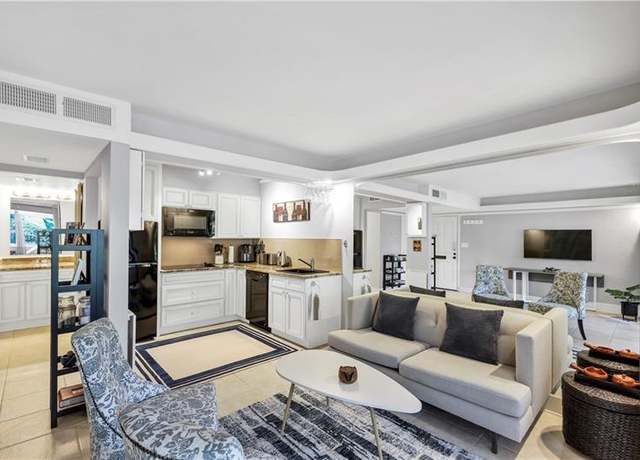 Property at 141 Maison Pl NW, Atlanta, GA 30327, 1 bed, 1 bath