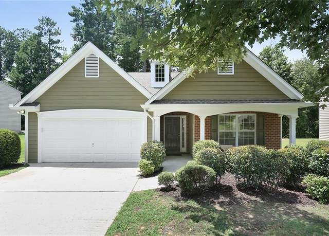 Property at 8237 Eastshore Dr, Union City, GA 30291, 3 beds, 2 baths