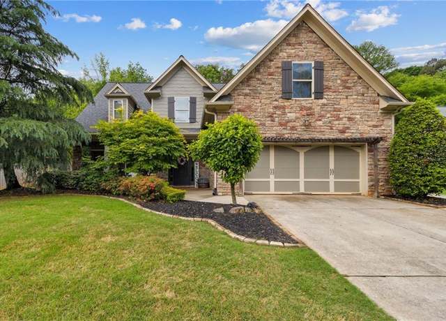 Property at 311 Lake Vista Dr, Jefferson, GA 30549, 4 beds, 3.5 baths