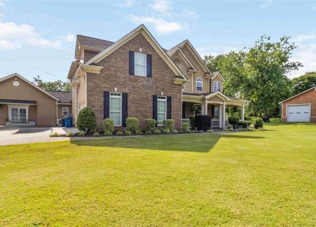 Property at 739 E Mays Rd E, Stockbridge, GA 30281, 4 beds, 3.5 baths