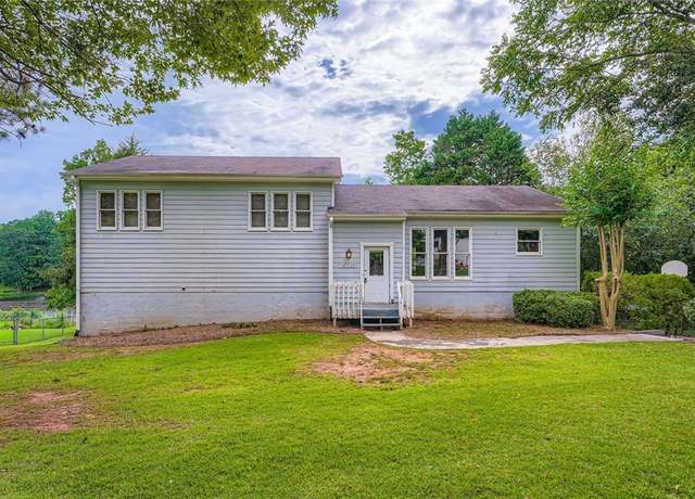 Property at 2538 Morgan Lake Dr NE, Marietta, GA 30066, 4 beds, 3 baths