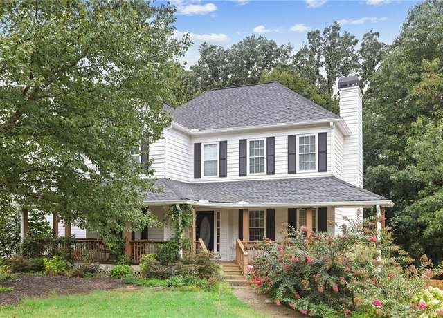 Property at 741 Soaring Dr, Marietta, GA 30062, 3 beds, 2.5 baths
