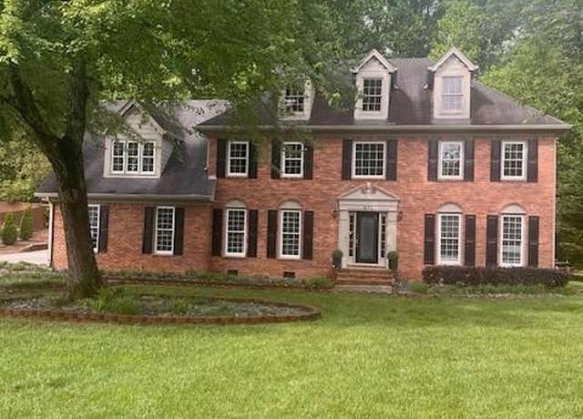 Property at 871 Cedar Trce SW, Lilburn, GA 30047, 5 beds, 2.5 baths