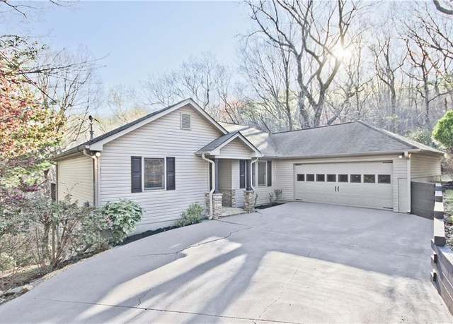 Property at 255 Sunset Ct, Jasper, GA 30143, 3 beds, 2 baths