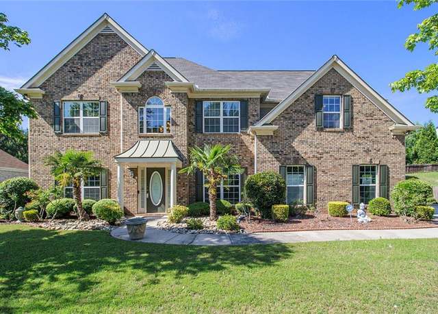 Property at 4765 Smokestone Dr, Douglasville, GA 30135, 5 beds, 3 baths