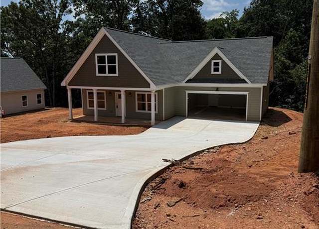 Property at 61 College Heights Pl, Franklin Springs, GA 30662, 4 beds, 2.5 baths