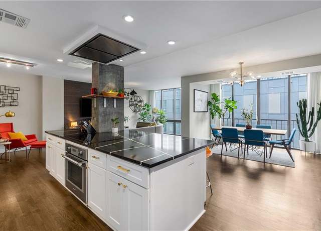 Property at 145 15th St NE #826, Atlanta, GA 30309, 2 beds, 2 baths