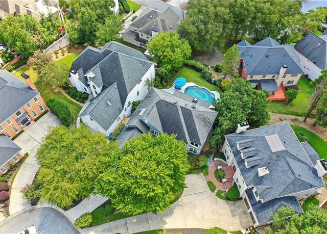 Property at 4513 Chattahoochee Way, Marietta, GA 30067, 5 beds, 3.5 baths