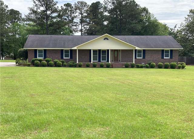 Property at 6236 Stapleton Rd, Macon, GA 31216, 3 beds, 2.5 baths