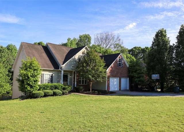 Property at 110 Granny Smith Dr SE, Calhoun, GA 30701, 6 beds, 4 baths