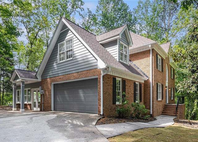 Property at 535 Emerald Pkwy, Sugar Hill, GA 30518, 4 beds, 2.5 baths