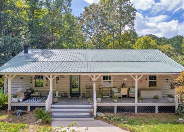 Property at 168 Silver Fox Dr, Dawsonville, GA 30534, 3 beds, 2 baths