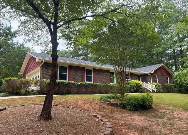Property at 308 Tulipwood Cir SW, Conyers, GA 30094, 4 beds, 3 baths