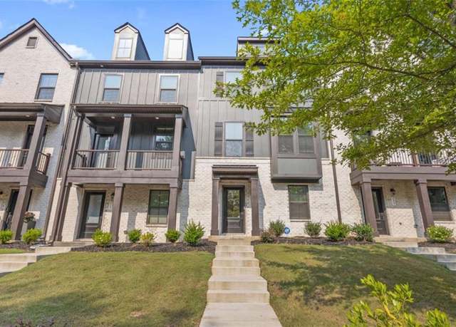 Property at 125 Climbing Ivy Cir, Fayetteville, GA 30214, 3 beds, 2.5 baths