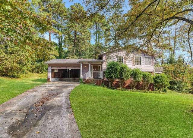 Property at 3664 Broadview Ct, Decatur, GA 30032, 6 beds, 2 baths