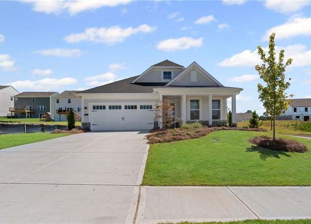 Property at 112 Kerr Dr, Hoschton, GA 30548, 3 beds, 2 baths
