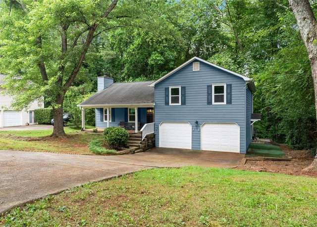 Property at 4990 Turtle Rock Drive Dr, Marietta, GA 30066, 3 beds, 2 baths