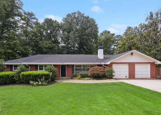 Property at 3871 Hillcrest Dr SE, Smyrna, GA 30080, 4 beds, 3 baths