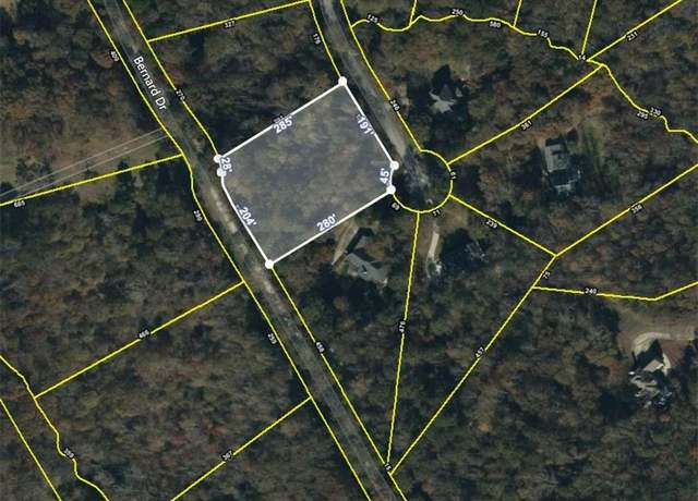 Property at 2771 Gardenwood Ct, Lilburn, GA 30047