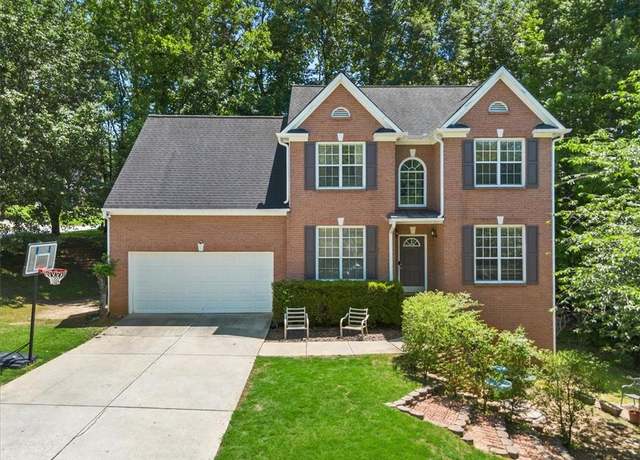 Property at 858 Red Rock Ct, Suwanee, GA 30024, 5 beds, 3.5 baths