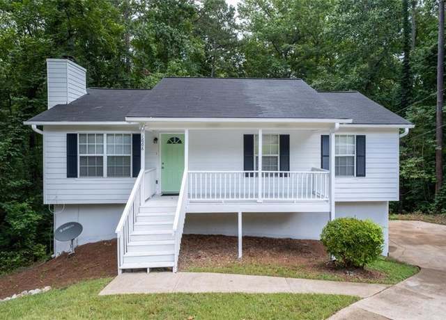 Property at 1668 Independence Dr, Douglasville, GA 30134, 3 beds, 2 baths