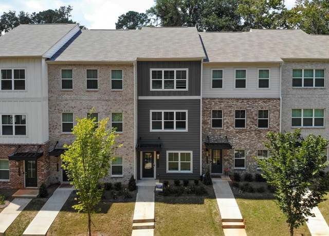 Property at 5455 Blossomwood Trl SW, Mableton, GA 30126, 3 beds, 3.5 baths