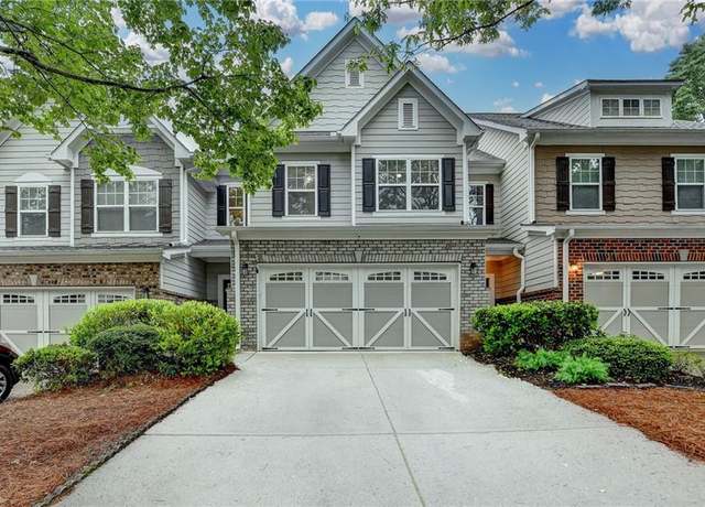 Property at 2895 Cross Creek Dr, Cumming, GA 30040, 3 beds, 2.5 baths