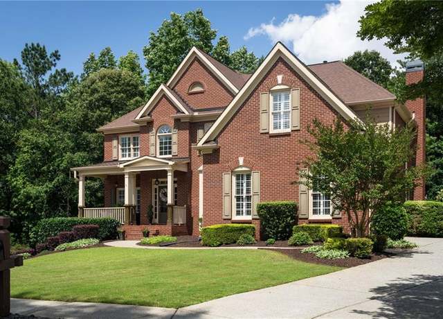 Property at 200 Long Needle Ct, Sugar Hill, GA 30518, 5 beds, 5 baths