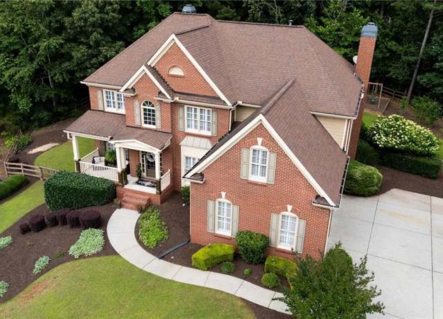 Property at 200 Long Needle Ct, Sugar Hill, GA 30518, 5 beds, 5 baths
