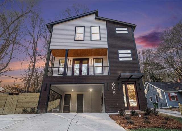 Property at 608 S Evelyn Pl NW, Atlanta, GA 30318, 3 beds, 3.5 baths