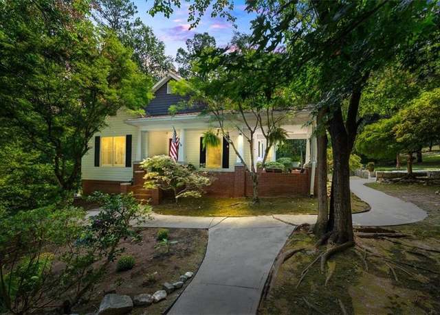 Property at 4728 Corn Creek Dr, Fairburn, GA 30213, 3 beds, 3 baths