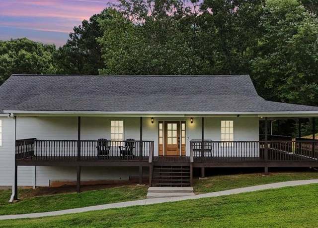 Property at 1754 Gold Mine Rd, Dallas, GA 30157, 3 beds, 2 baths