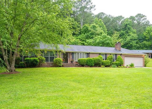 Property at 110 Pinewood Way, Dalton, GA 30721, 4 beds, 2 baths