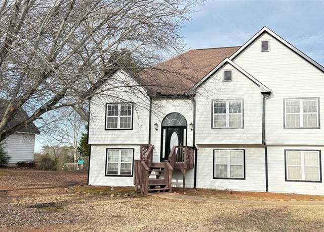 Property at 484 Lisa Cir, Winder, GA 30680, 5 beds, 3 baths