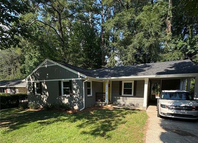Property at 1774 Laurelwood Dr SW, Atlanta, GA 30311, 3 beds, 2 baths