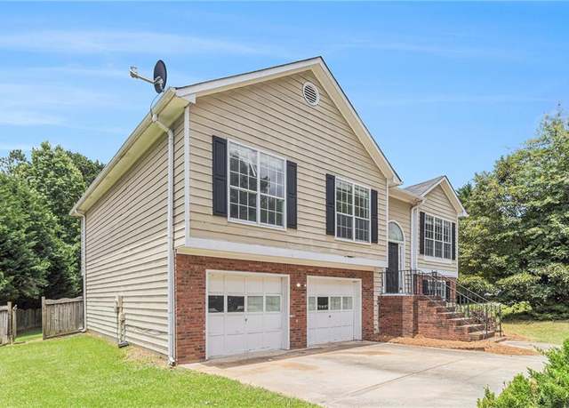 Property at 2175 Golden Valley Dr, Lawrenceville, GA 30043, 4 beds, 3 baths