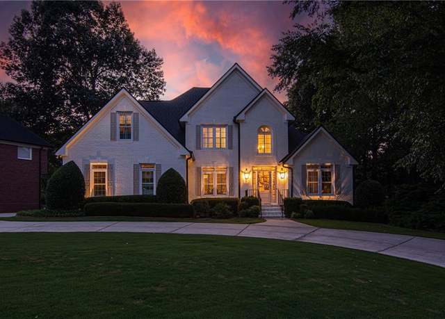 Property at 5335 Wild Sonnet Path, Peachtree Corners, GA 30092, 5 beds, 4.5 baths