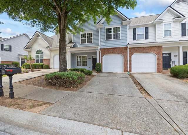 Property at 2331 Suwanee Pointe Dr, Lawrenceville, GA 30043, 3 beds, 2.5 baths