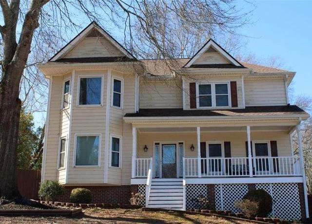 Property at 2031 Lakewood Cir, Grayson, GA 30017, 4 beds, 2.5 baths