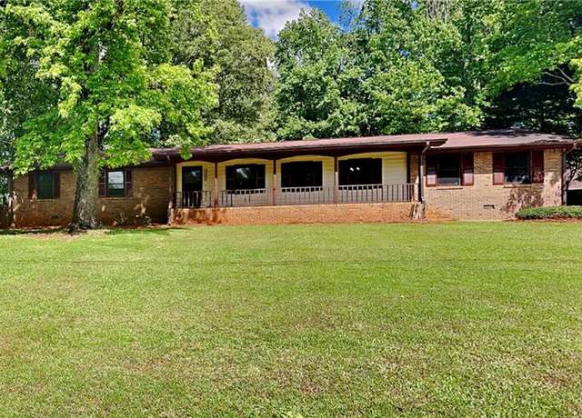 Property at 3284 Salem Ln SE, Conyers, GA 30013, 4 beds, 2.5 baths
