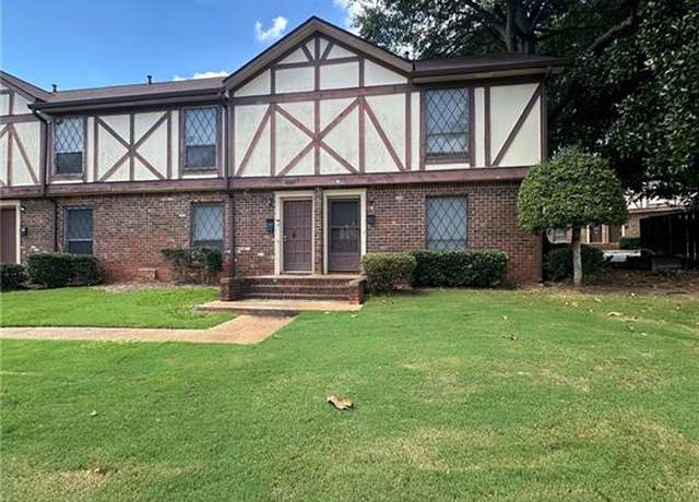 Property at 3241 Abbeywood Dr, Decatur, GA 30034, 2 beds, 1.5 baths
