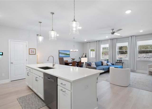 Property at 3037 Ferrington Way, Smyrna, GA 30080, 3 beds, 2.5 baths