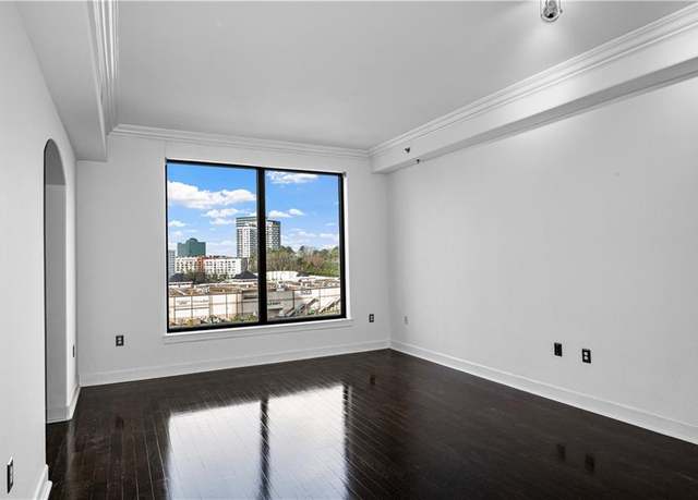 Property at 3445 Stratford Rd NE #1101, Atlanta, GA 30326, 2 beds, 2 baths