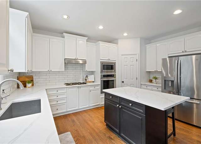 Property at 4108 Wyndam Hill Dr, Suwanee, GA 30024, 5 beds, 4.5 baths